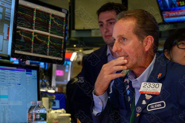 特朗普的关税是个谜 所以投资者继续购买股票(2025年02月25日)